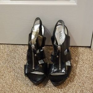 High heel black shoes